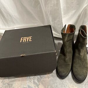 FRYE "BOOTIE"